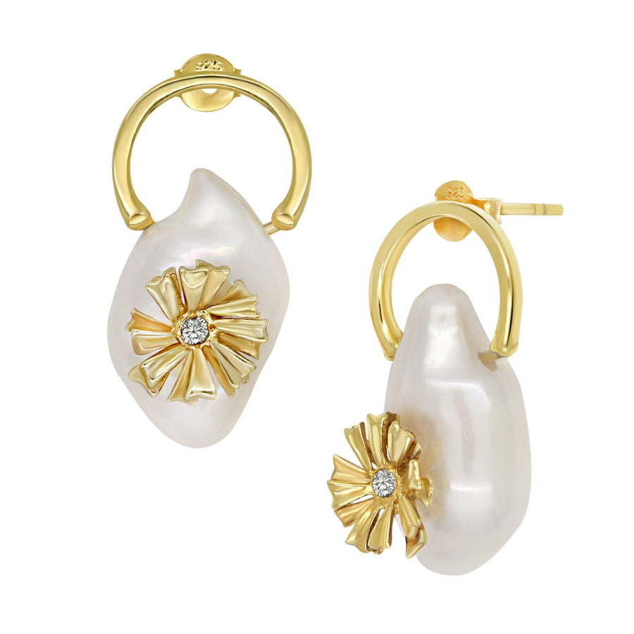 Artemis Chicory Baroque Pearl Earring